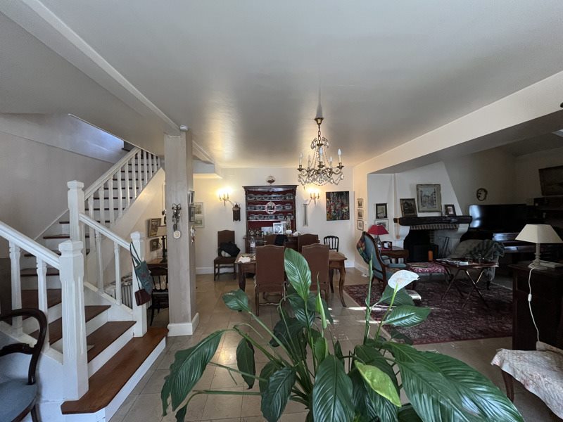 Vente Maison MIALET - 5 pièces -142 m² - (24450)