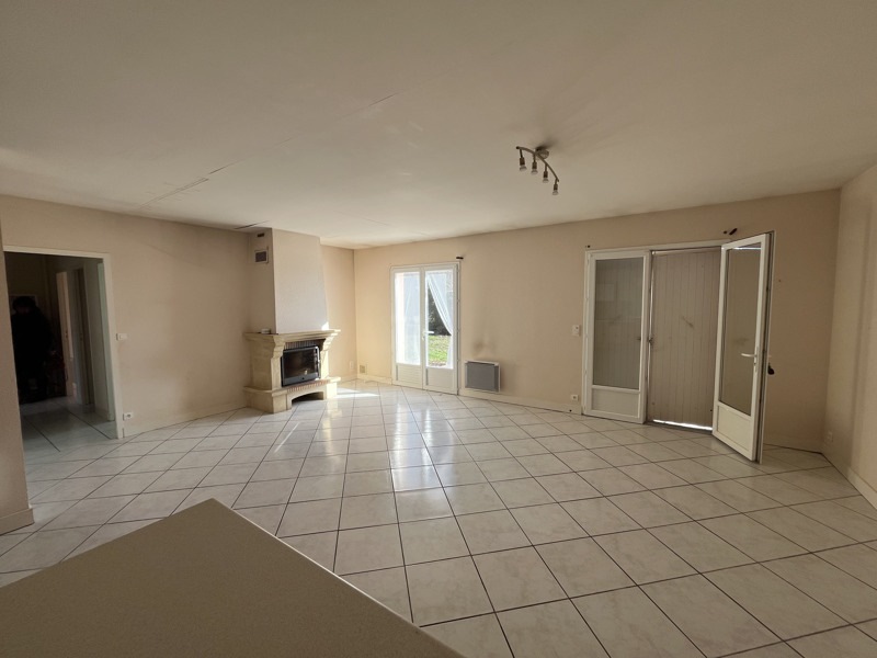 Vente Maison NANTHEUIL - 4 pièces -87 m² - (24800)