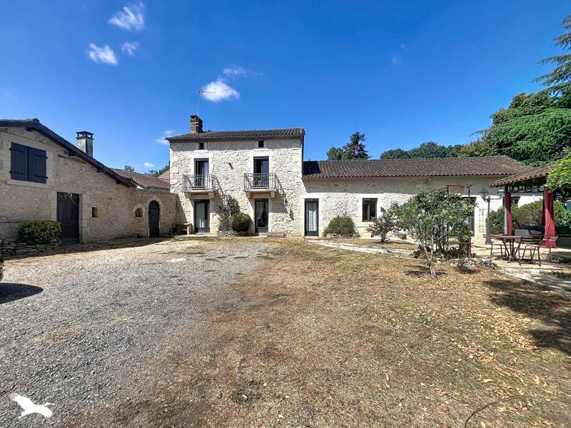 Vente Maison VAUNAC - 4 pièces -171 m² - (24800)