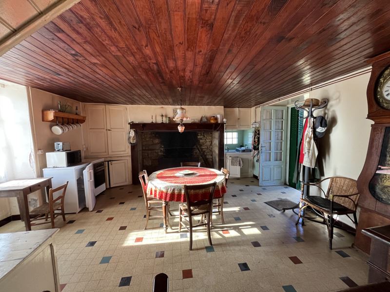 Vente Maison NANTHIAT - 3 pièces -68 m² - (24800)