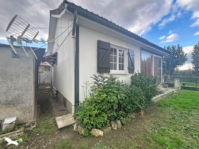 Vente Maison Mialet - 2 pièces -38 m² - (24450)