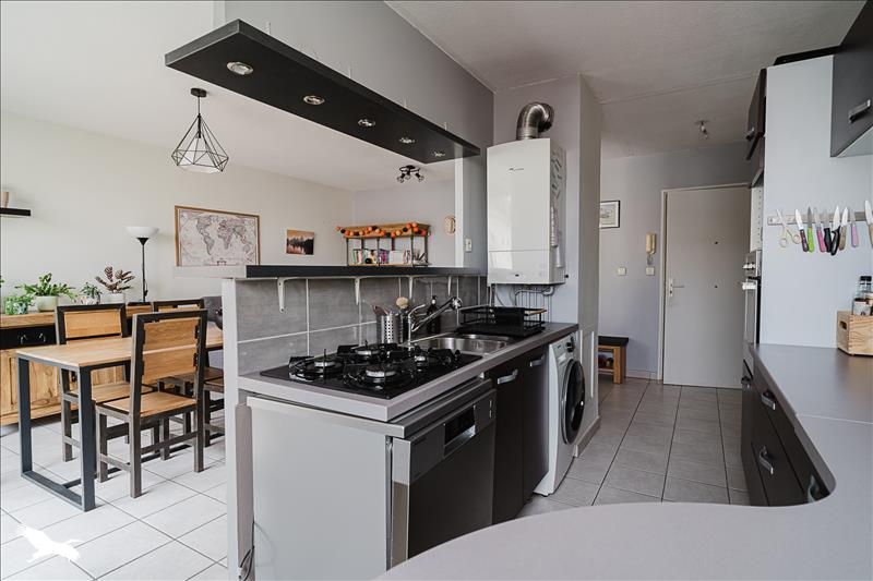 Vente Appartement VILLEURBANNE - 3 pièces -62 m² - (69100)