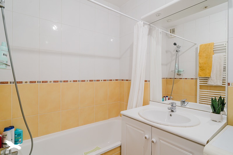 Vente Appartement VILLEURBANNE - 3 pièces -63 m² - (69100)