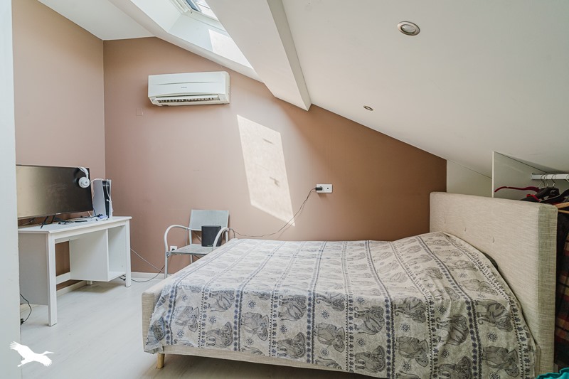 Vente Maison VILLEURBANNE - 5 pièces -87 m² - (69100)