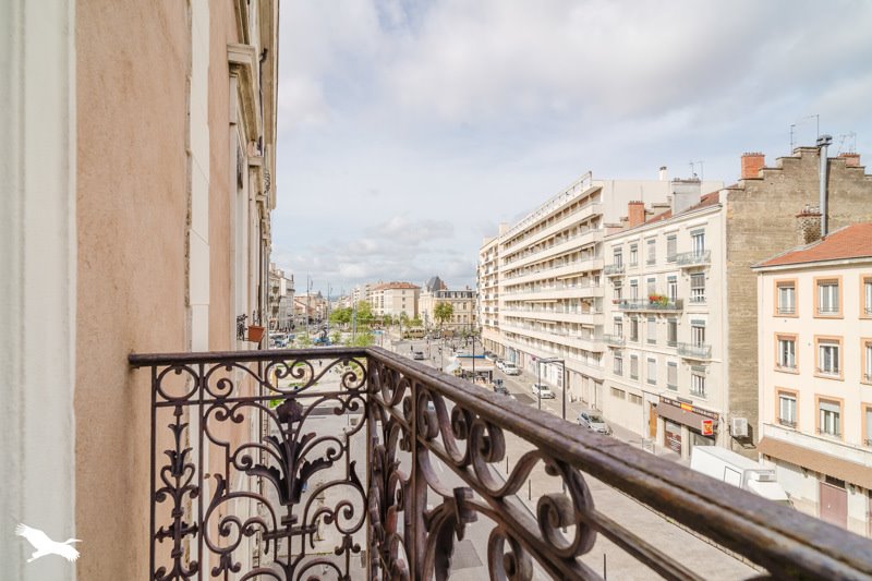 Vente Appartement VILLEURBANNE - 2 pièces -47 m² - (69100)