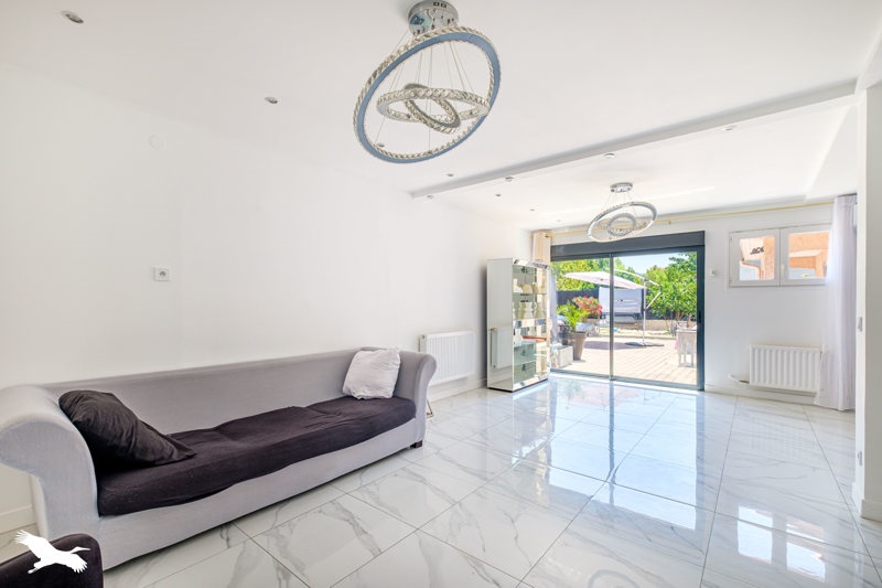 Vente Maison VAULX EN VELIN - 5 pièces -140 m² - (69120)