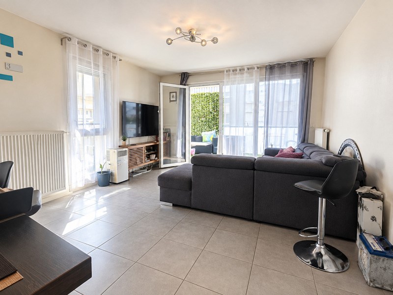 Vente Appartement Vaulx-en-Velin - 4 pièces -83 m² - (69120)