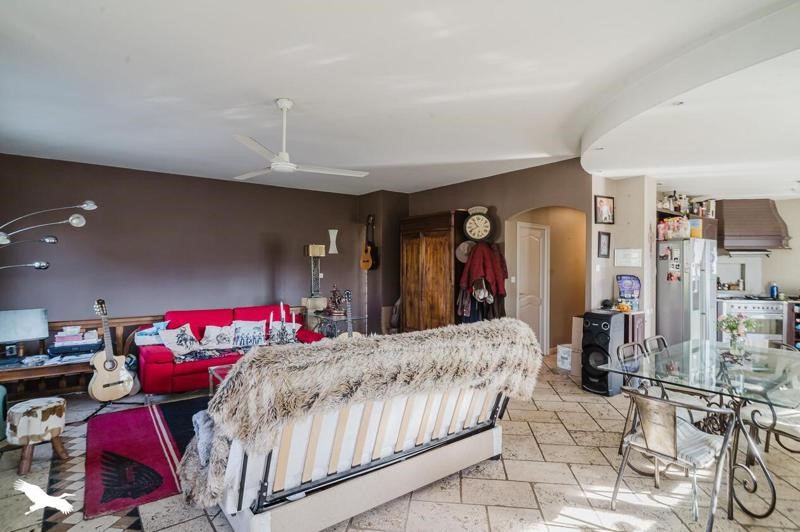 Vente Maison COLLONGES AU MONT D OR - 6 pièces -211 m² - (69660)