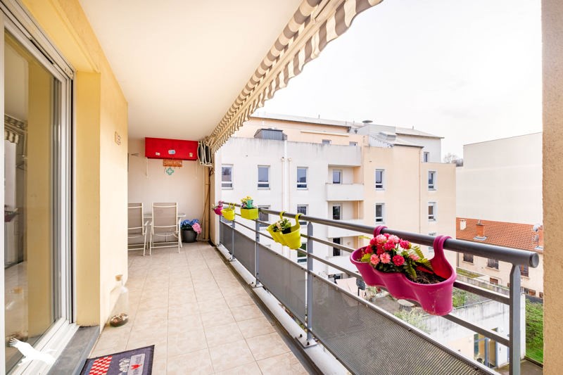 Vente Appartement LYON 09 - 5 pièces -106,9 m² - (69009)
