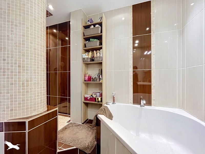Vente Appartement Lyon - 4 pièces -99 m² - (69009)