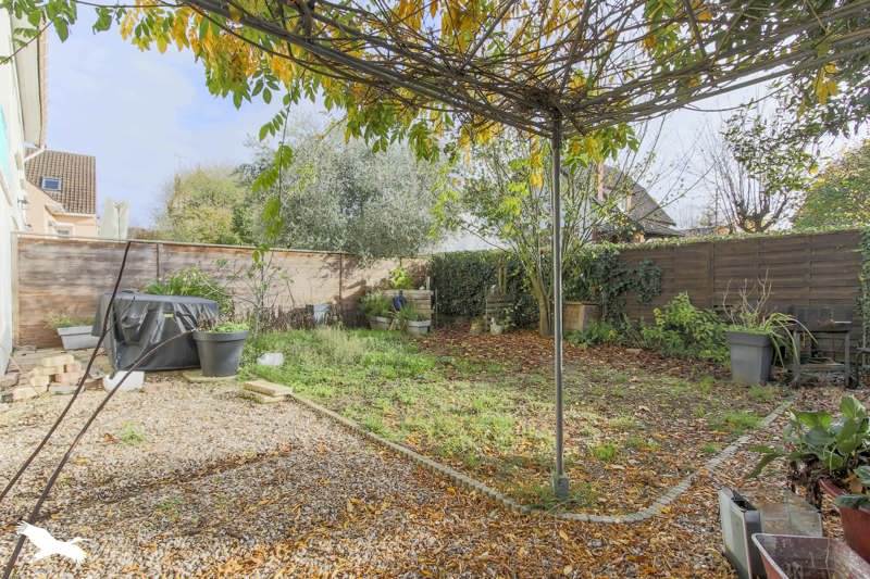 Vente Maison AUBERGENVILLE - 6 pièces -107 m² - (78410)