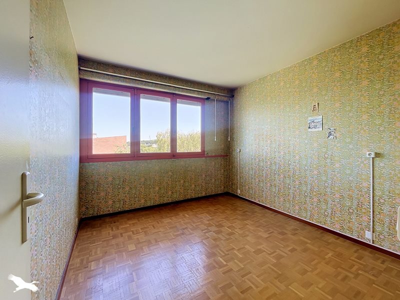 Vente Appartement AUBERGENVILLE - 5 pièces -90 m² - (78410)