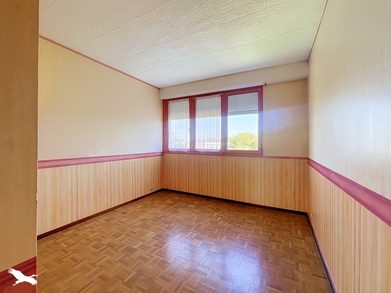Vente Appartement AUBERGENVILLE - 5 pièces -90 m² - (78410)