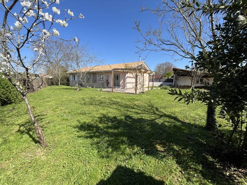 Vente Maison BIGANOS - 5 pièces -110 m² - (33380)