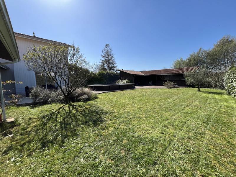 Vente Maison BIGANOS - 6 pièces -142 m² - (33380)