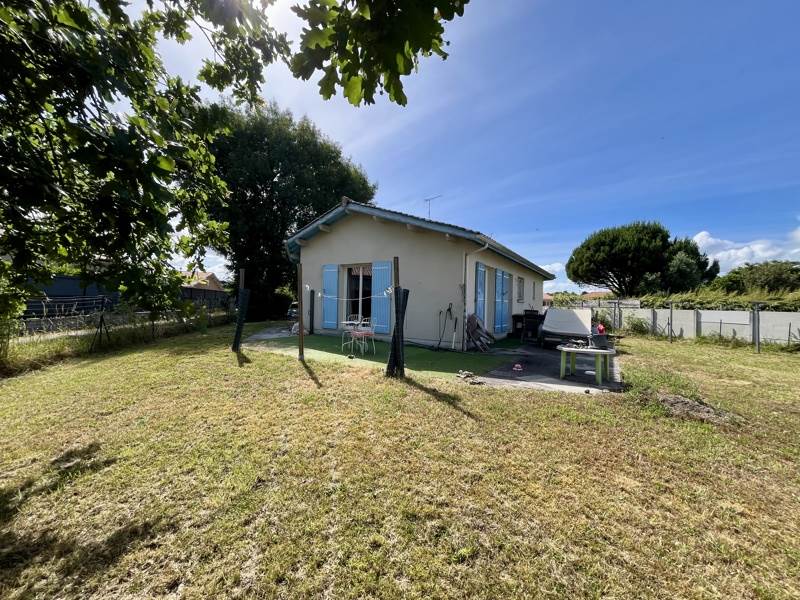 Vente Maison BIGANOS - 5 pièces -119 m² - (33380)