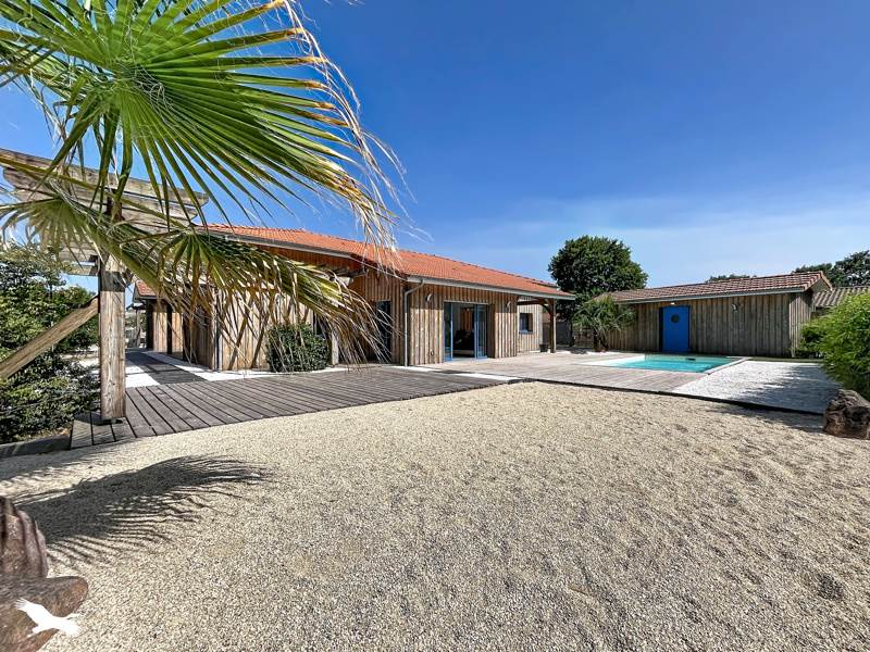 Vente Maison BIGANOS - 4 pièces -155,3 m² - (33380)