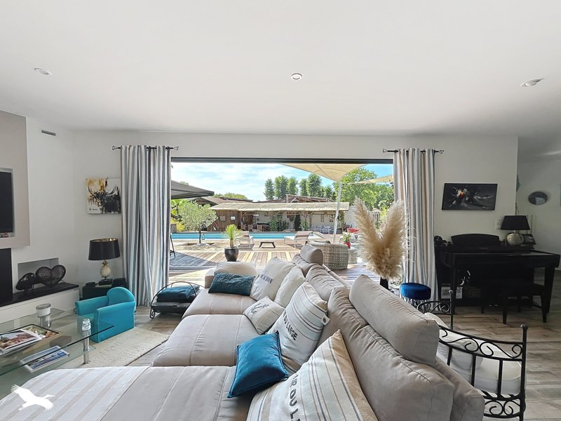 Vente Maison BIGANOS - 5 pièces -152 m² - (33380)