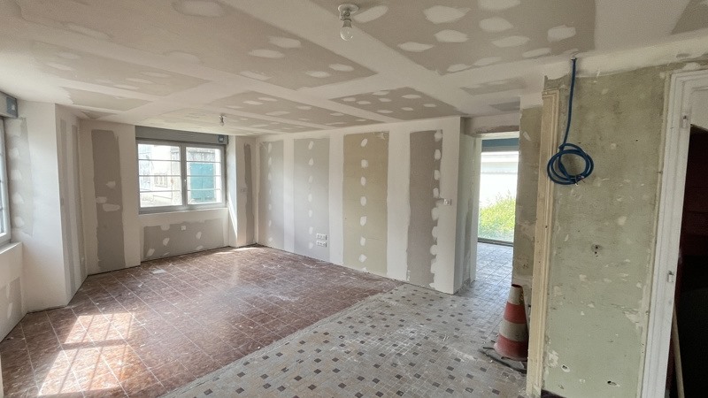 Vente Maison BAIGNES STE RADEGONDE - 10 pièces -215 m² - (16360)