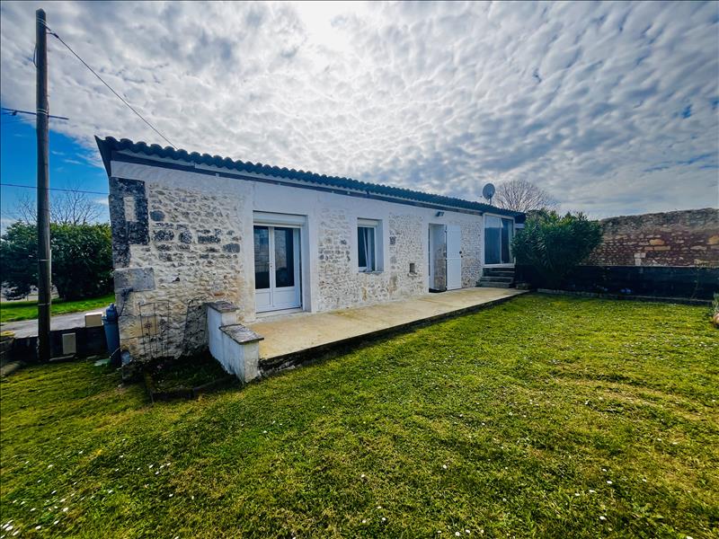 Vente Maison CHAMPAGNE VIGNY - 3 pièces -154 m² - (16250)