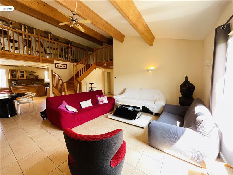 Vente Maison CHILLAC - 7 pièces -169 m² - (16480)