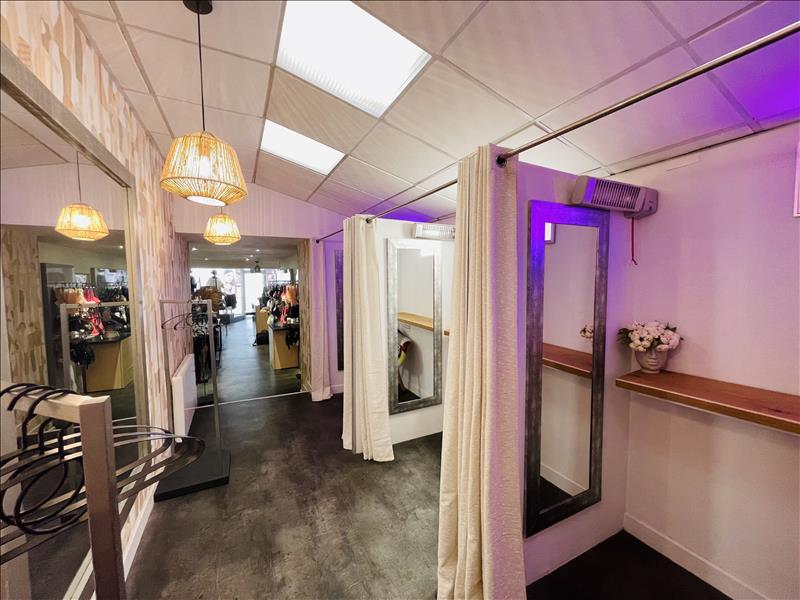 Vente Immeuble BARBEZIEUX ST HILAIRE - -  121 m² - (16300)