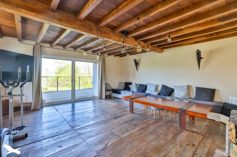 Vente Maison CONDEON - 6 pièces -246 m² - (16360)