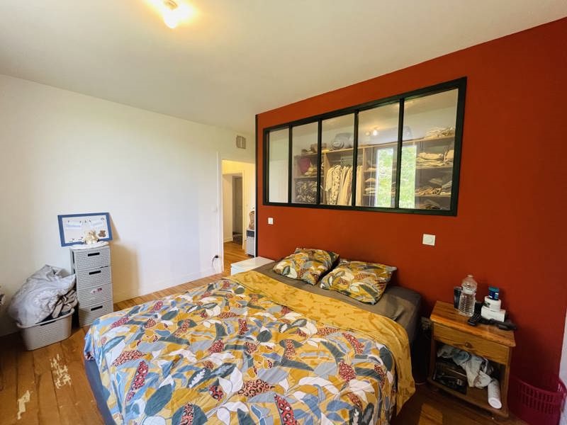 Vente Maison BARBEZIEUX ST HILAIRE - 6 pièces -163 m² - (16300)