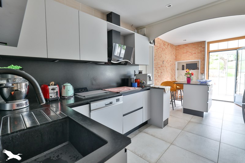 Vente Maison BARRET - 6 pièces -156 m² - (16300)