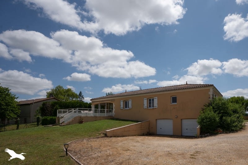 Vente Maison BELLEVIGNE - 5 pièces -134 m² - (16120)