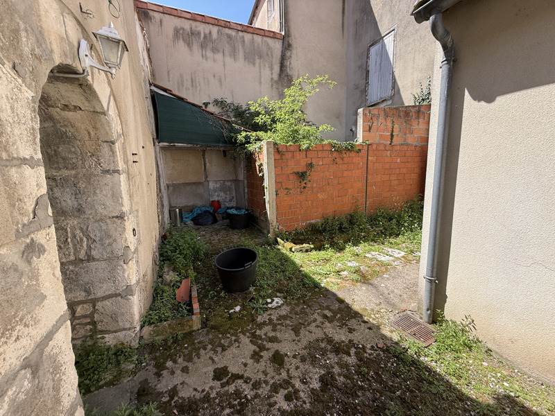 Vente Maison LA ROCHEFOUCAULD EN ANGOUMOIS - 7 pièces -130 m² - (16110)