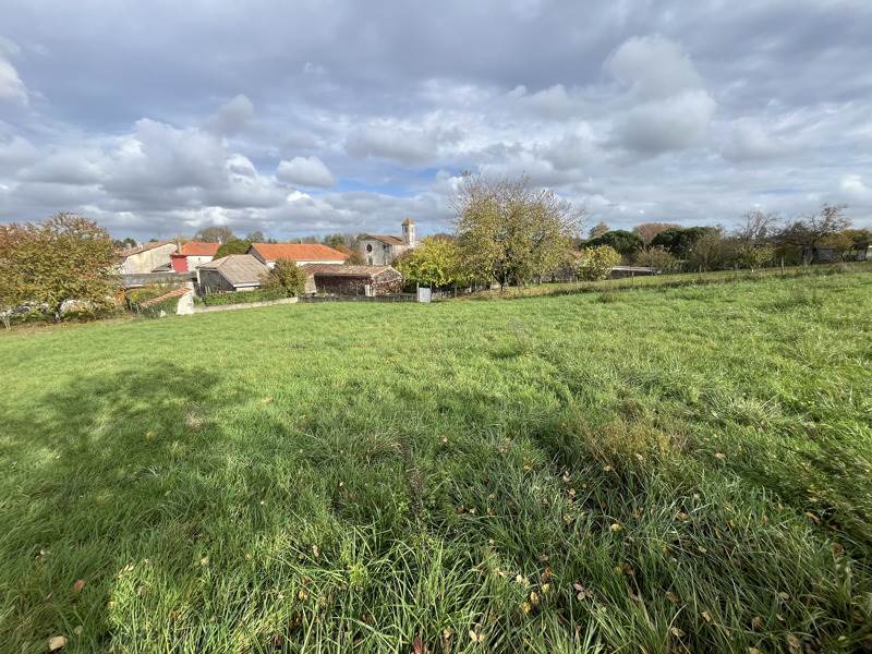 Vente Terrain BAIGNES STE RADEGONDE - -1572 m² - (16360)