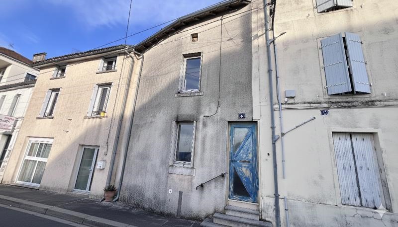 Vente Maison BARBEZIEUX ST HILAIRE - 3 pièces -60 m² - (16300)