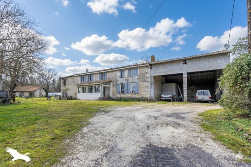 Vente Maison CONDEON - 9 pièces -164 m² - (16360)