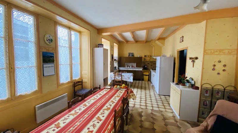 Vente Maison BAIGNES STE RADEGONDE - 6 pièces -196 m² - (16360)