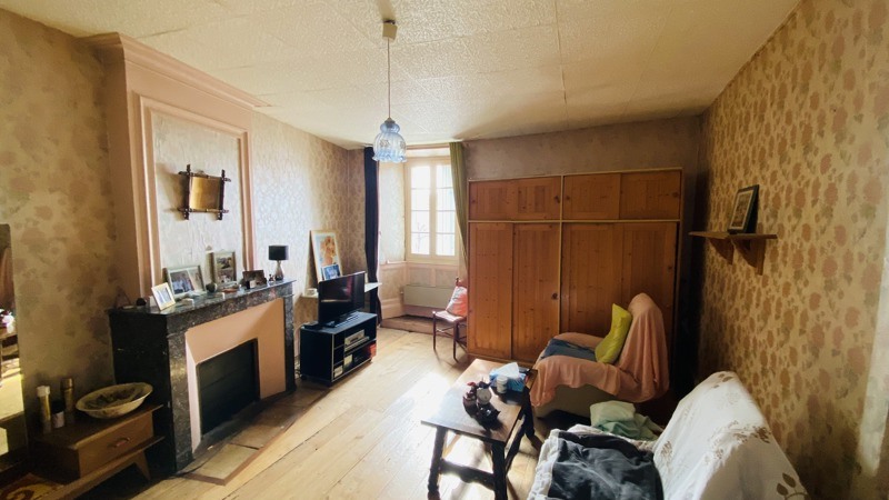 Vente Maison BAIGNES STE RADEGONDE - 6 pièces -196 m² - (16360)