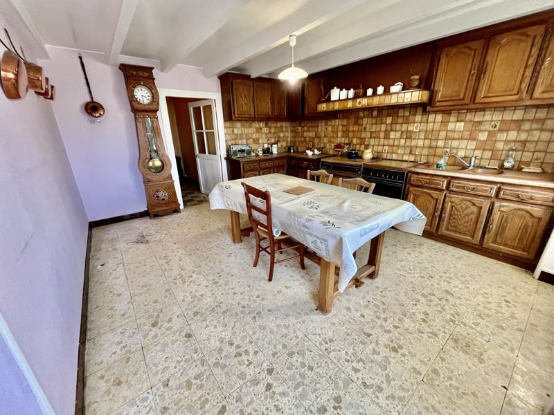 Vente Maison BARBEZIEUX ST HILAIRE - 5 pièces -93 m² - (16300)