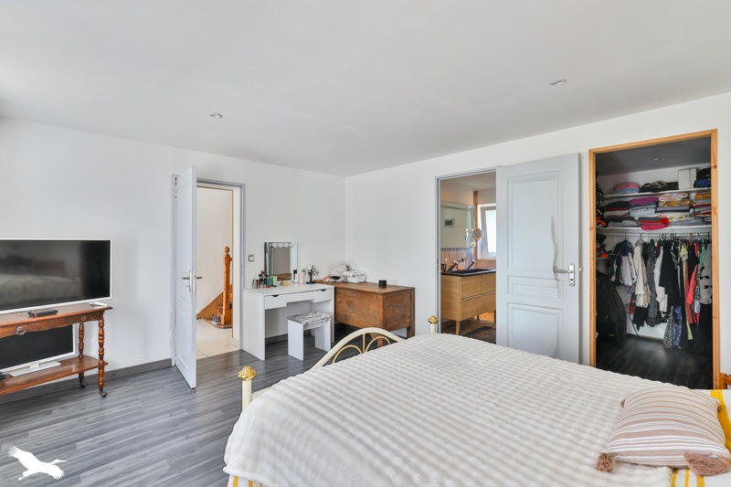 Vente Maison CHANTILLAC - 6 pièces -191 m² - (16360)