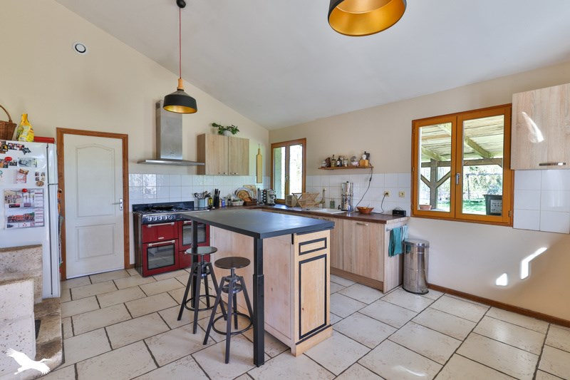 Vente Maison CONDEON - 6 pièces -132 m² - (16360)