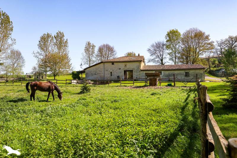 Vente Maison CONDEON - 6 pièces -132 m² - (16360)