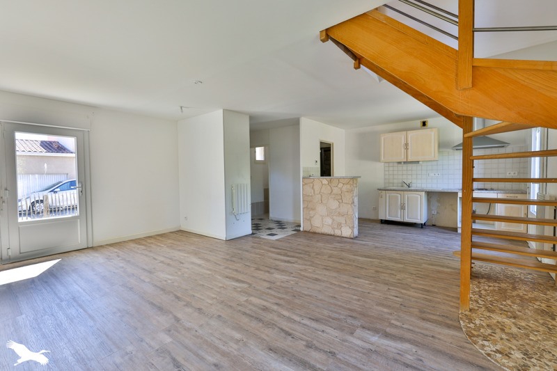 Vente Maison BARBEZIEUX ST HILAIRE - 4 pièces -85 m² - (16300)