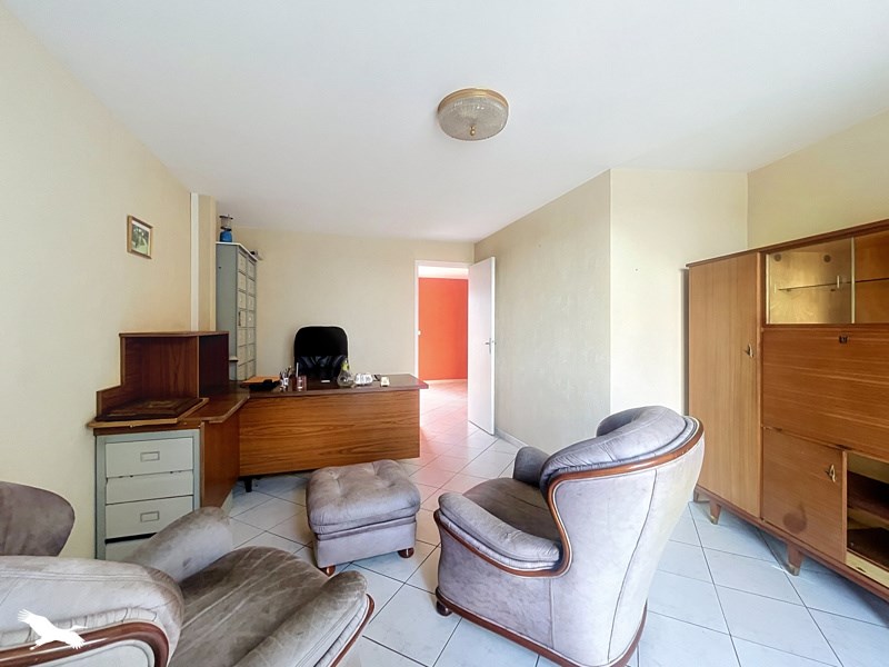 Vente Maison Barbezieux-Saint-Hilaire - 7 pièces -151 m² - (16300)