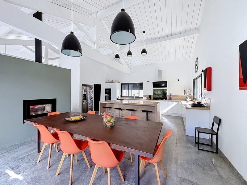 Vente Maison ST MEDARD - 7 pièces -194 m² - (16300)