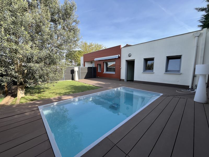 Vente Maison DECINES CHARPIEU - 4 pièces -105 m² - (69150)