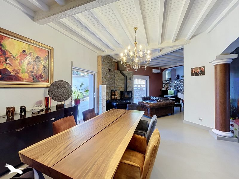 Vente Maison Meyzieu - 7 pièces -290 m² - (69330)