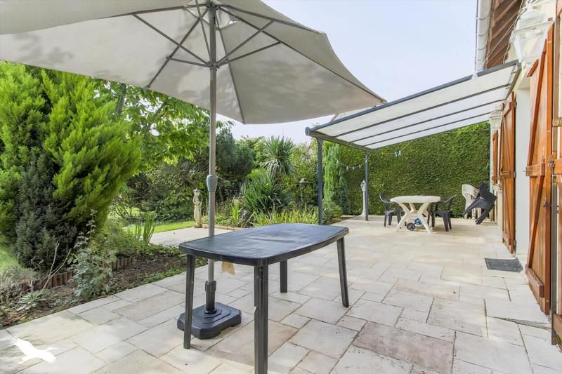 Vente Maison BOINVILLIERS - 6 pièces -113 m² - (78200)