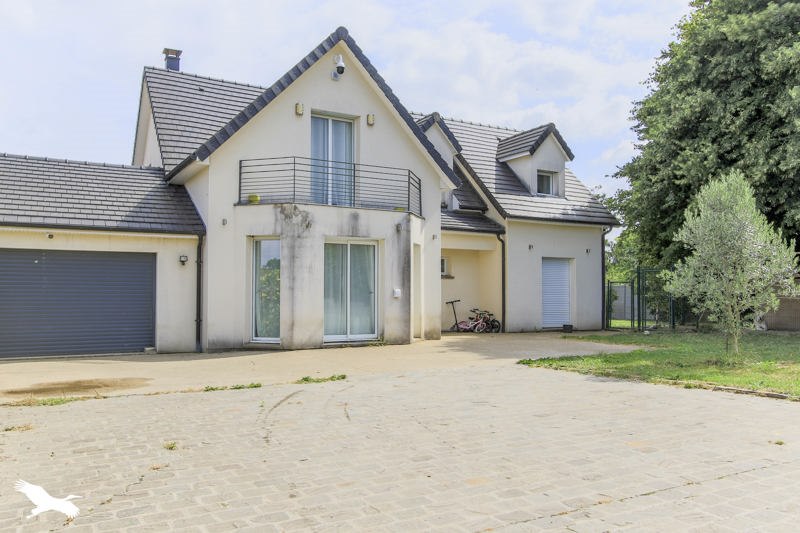 Vente Maison BOINVILLIERS - 5 pièces -156 m² - (78200)