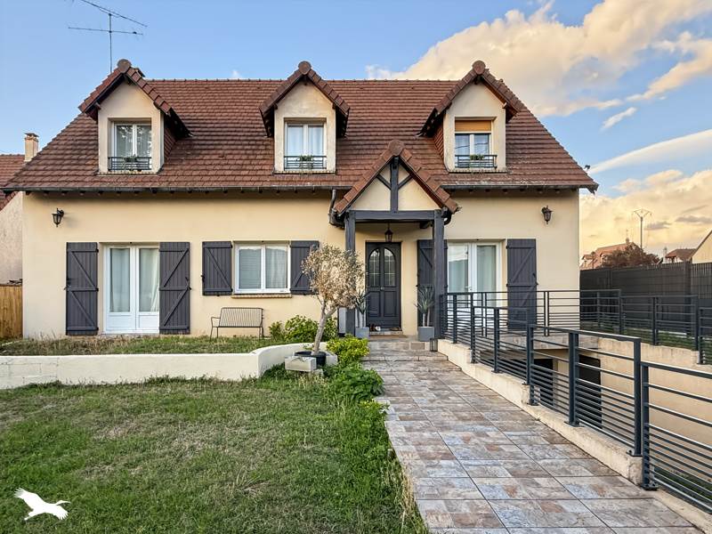 Maison 9 pièces 187 m² · à Bennecourt · 187 m² · 435 000 €