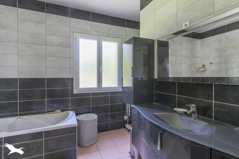 Vente Maison Bréval - 5 pièces -200 m² - (78980)