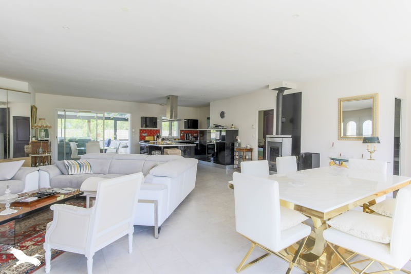 Vente Maison Bréval - 5 pièces -200 m² - (78980)